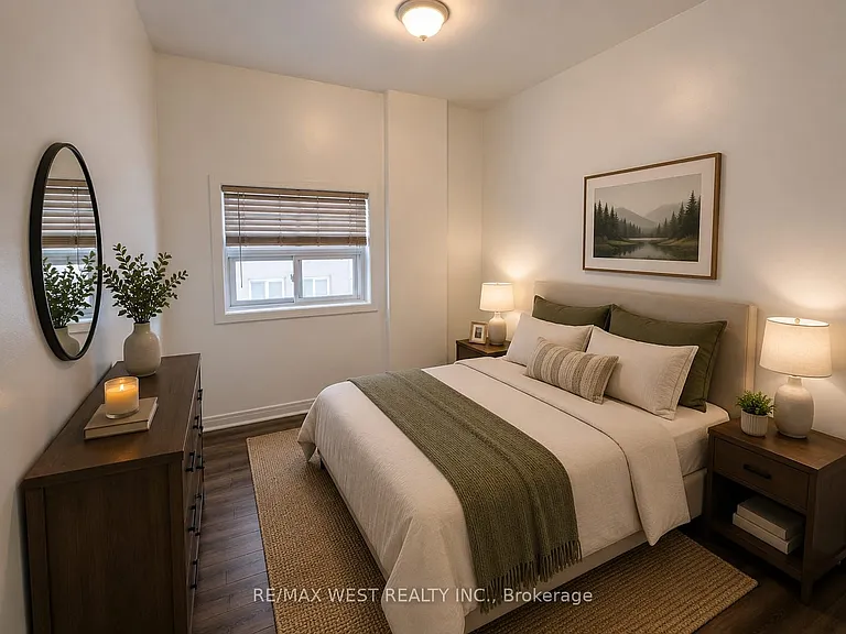 2089 Dufferin St #1 — Photo 9