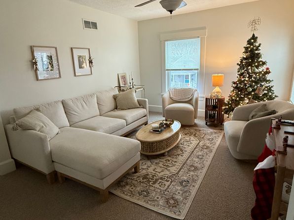 (undisclosed Address)