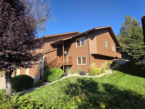 1212 Mountain Springs Ln, Rapid City, SD 57702