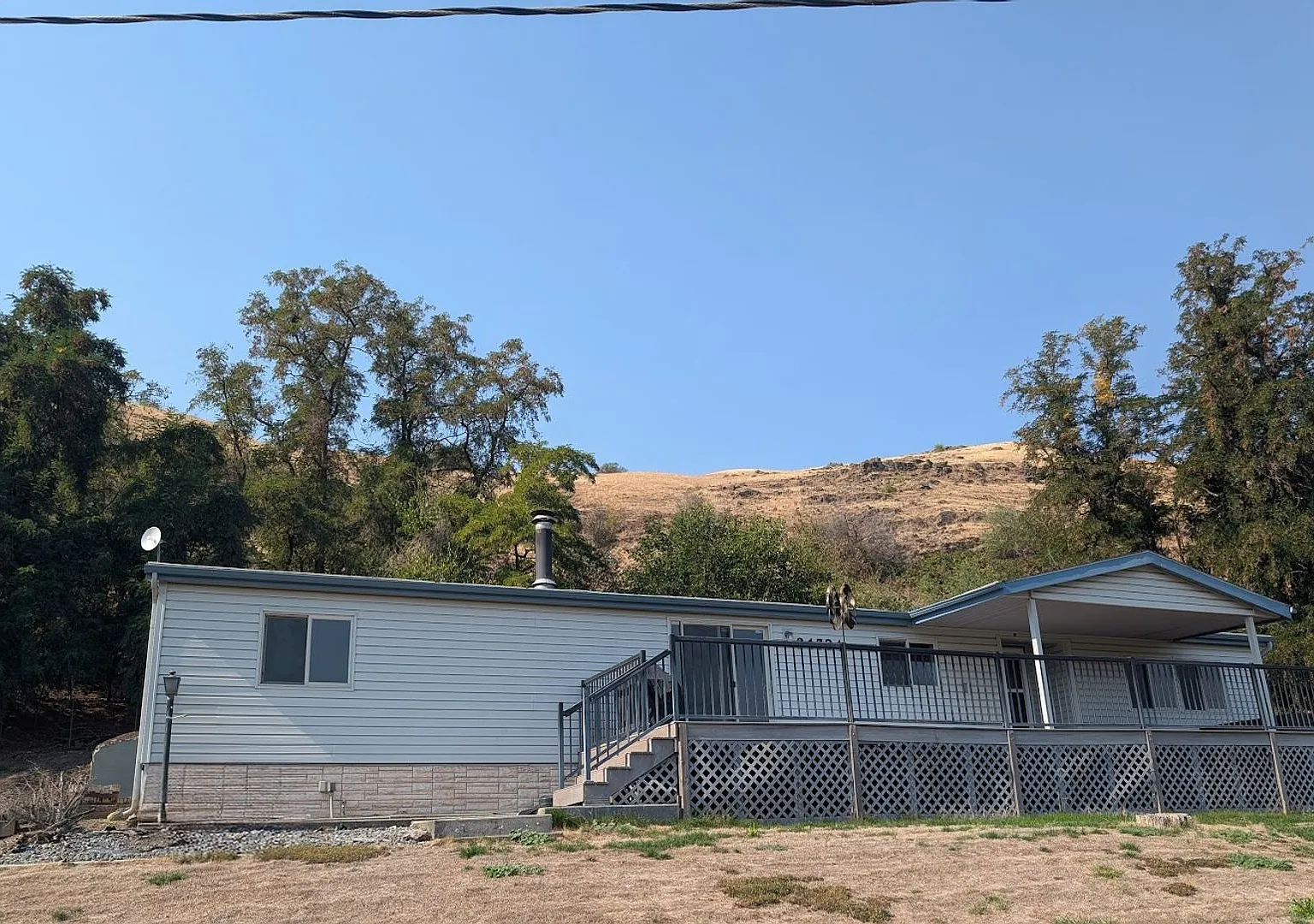 Spacious Horse Property on Thunderhill Road - SHOP & utilities included — Photo 2