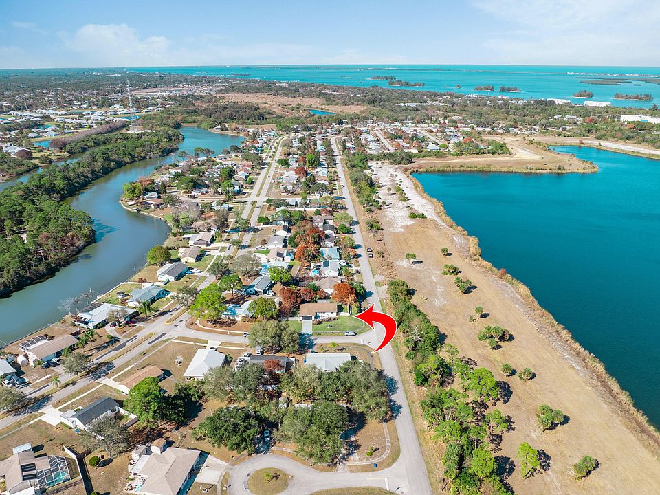 1st image of 221 Caprol Lane