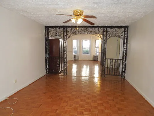 Rented by Marjorie Thompson, LREB | media 5