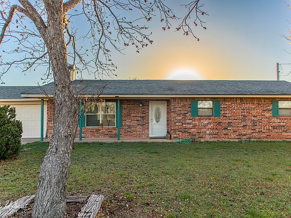 3rd image of 9842 N Grape Creek Rd