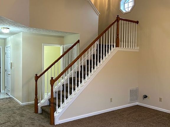 3rd image of 2221 Rawlings Ct