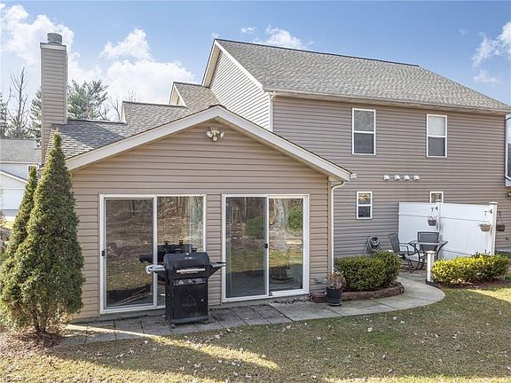 4th image of 307 Westberry Cir