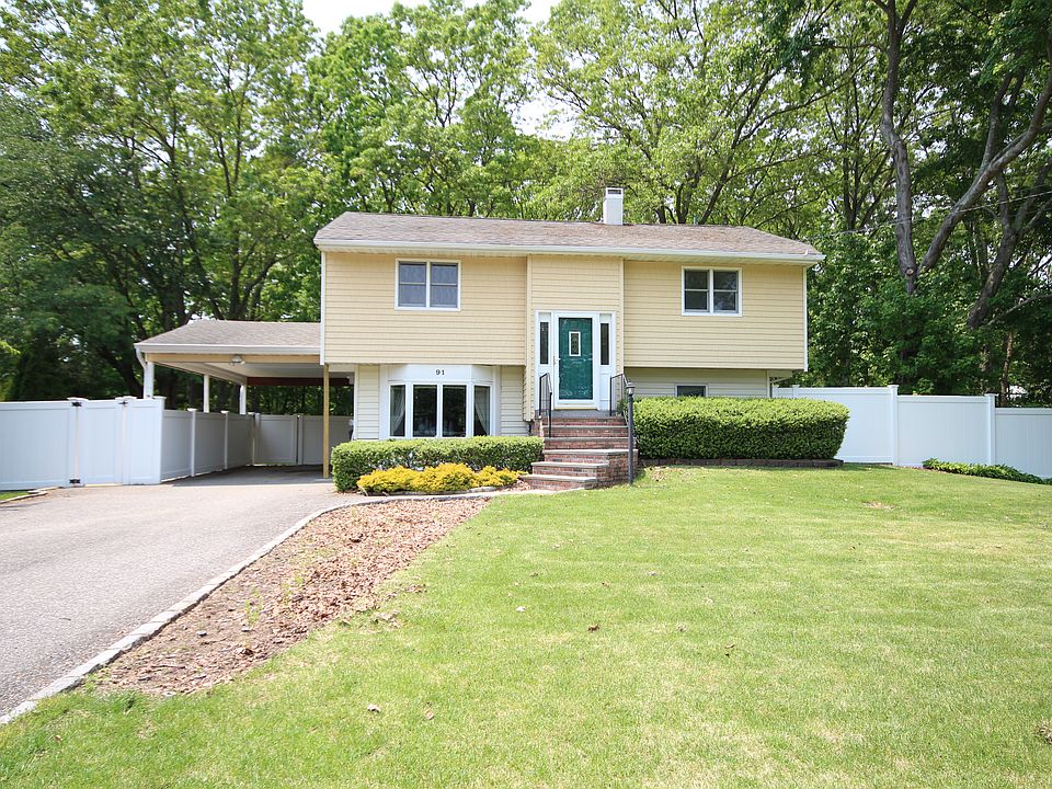 1st image of 91 Fawn Ln E