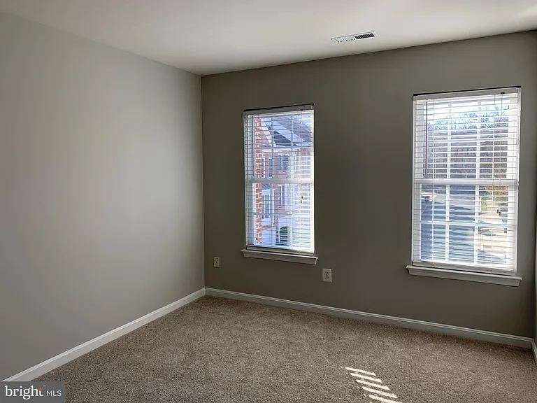 3384 Governors Crest Ct — Photo 30
