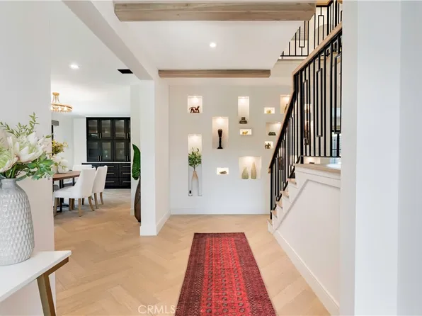 3860 Daisy Cir, Seal Beach, CA 90740