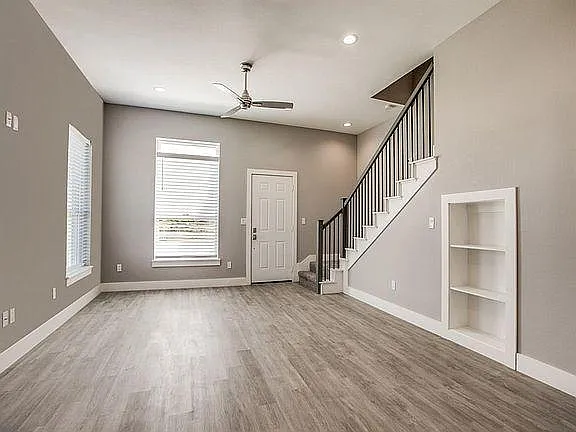 2 bed, 2.5 bath, 1053 sqft, $1,450 — Photo 3