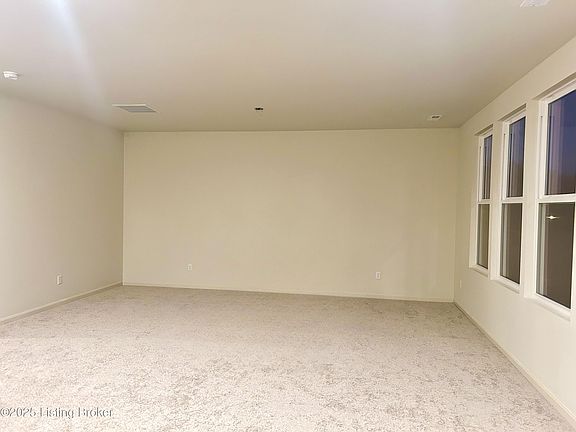5th image of 6509 Fair Ridge Ln