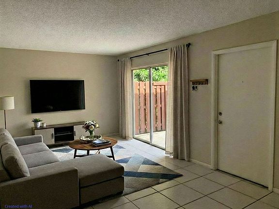 4th image of 2644 SE Normand St