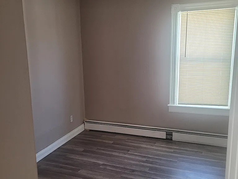 474 Weeden St #3 — Photo 3