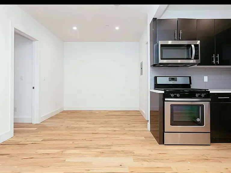1471 Nostrand Ave #3B — Photo 8