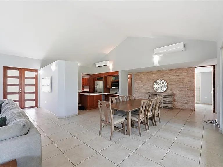 469 Sabanera — Photo 9