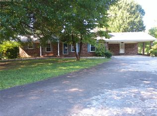 315 Terrace Pl #9, Lincolnton, NC 28092