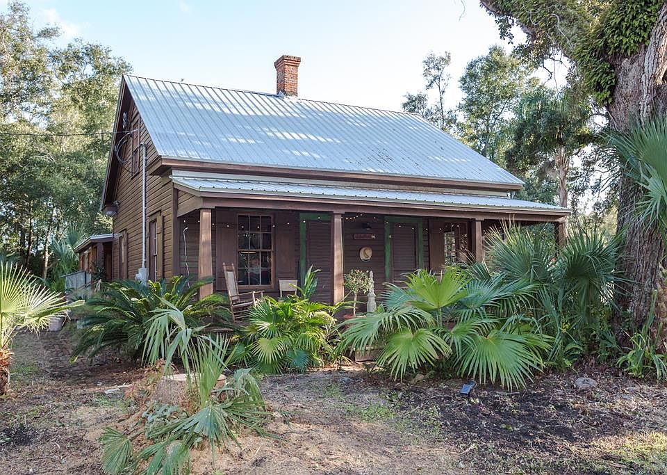 1st image of 108 Avenue I