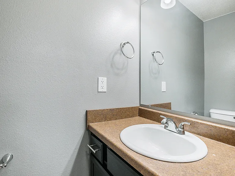 900 West Townhomes — Photo 30
