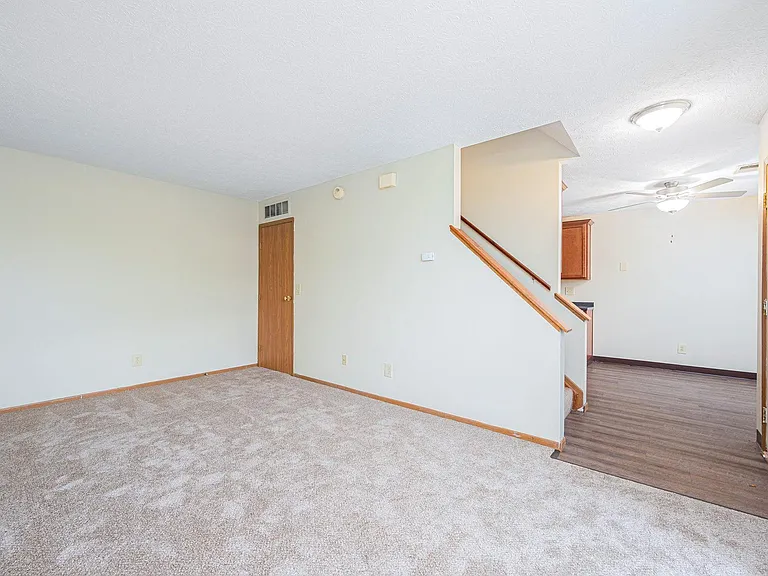 Copperleaf — Photo 10