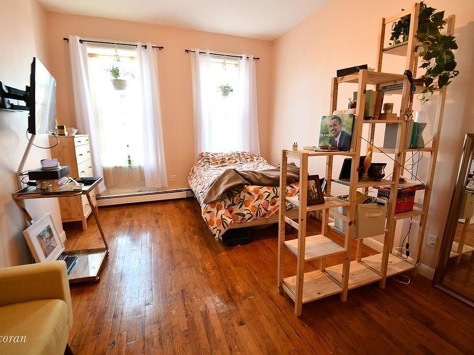 1st image of 308 Stuyvesant Ave #3A