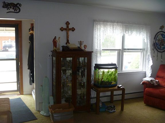 2nd view/entry foyer