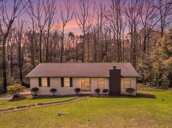 611 Navarre Dr, Stone Mountain, GA 30087
