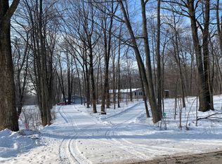 9131 Center Rd, Neenah, WI 54956