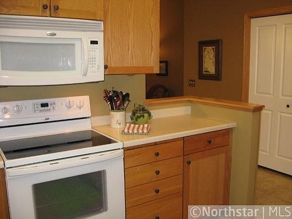5th image of 20654 Everton Ct N