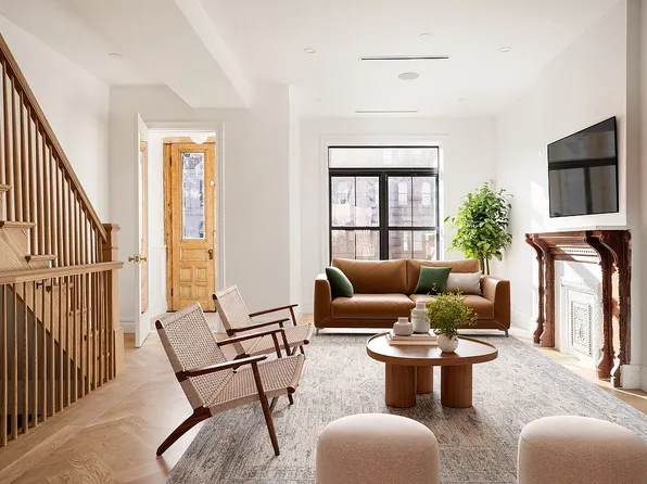 755 Macon St, Brooklyn, NY 11233