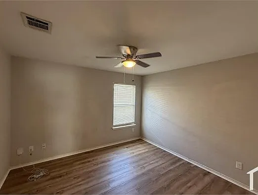 945 Newby Ln — Photo 10