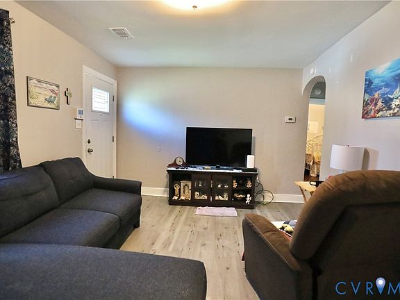 4th image of 1112 Jett Ave