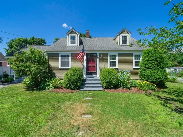 10 Abbott St, Weymouth, MA 02190