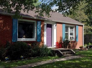 33 Lakeshore Dr, Weaverville, NC 28787