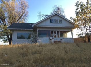 110 E Riverside Dr, Sunnyside, WA 98944