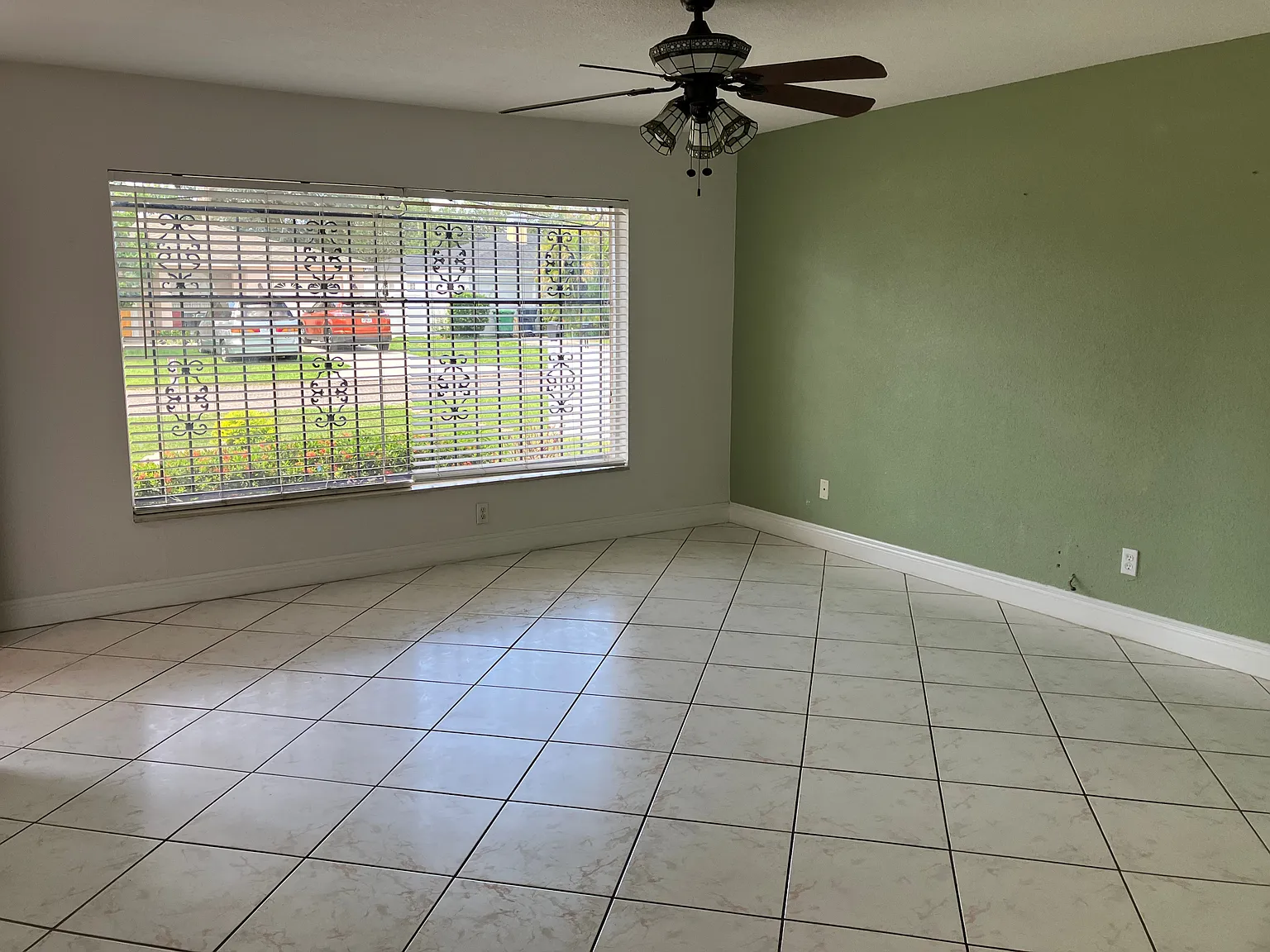 4 bed, 1590 sqft, $3,000 — Photo 3