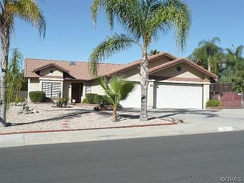 1st image of 11363 San Fernando St