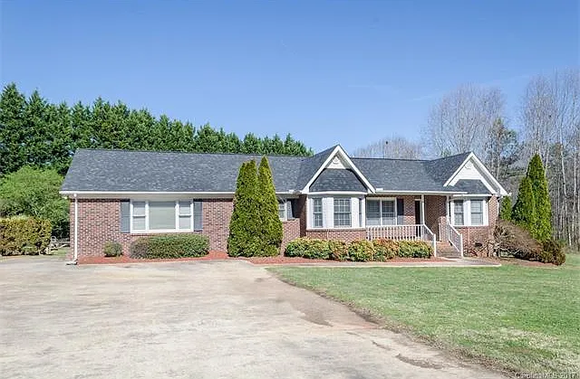 109 Lighthouse Church Ln — Photo 2