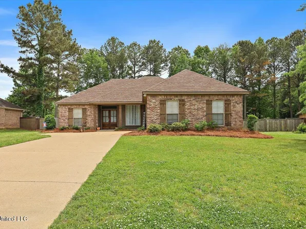 103 Richmond Way, Canton, MS 39046