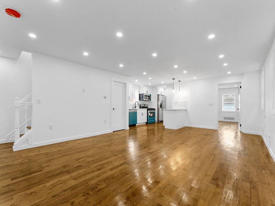 1st image of 4162-4164 Boyd Ave