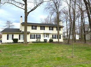 8600 Wedgewood Ave NW, North Canton, OH