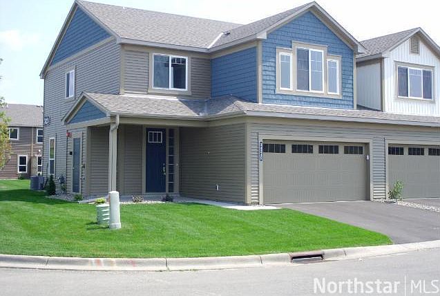 1st image of 3424 E Northeast 125th Ln #E