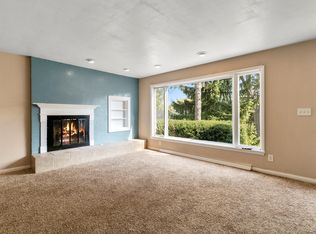 6437 N 52nd St, Milwaukee, WI 53223