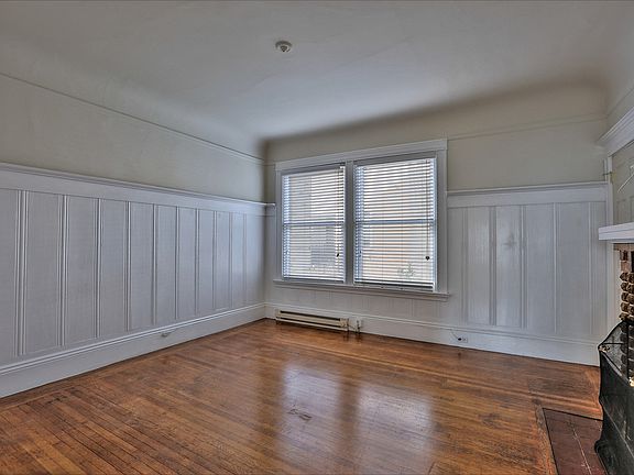 2nd image of 1838 Lombard St