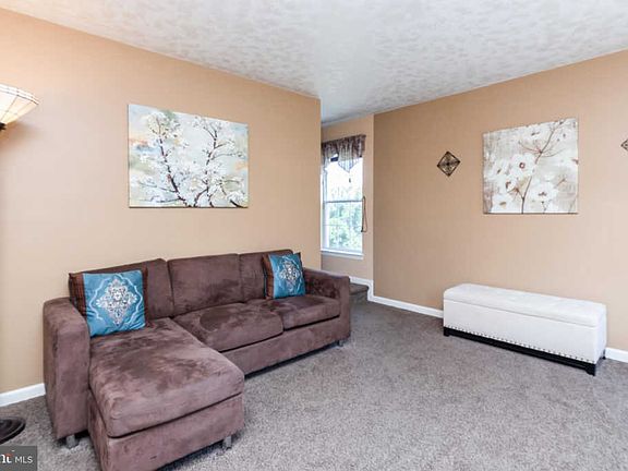 5th image of 120 Brinton Dr