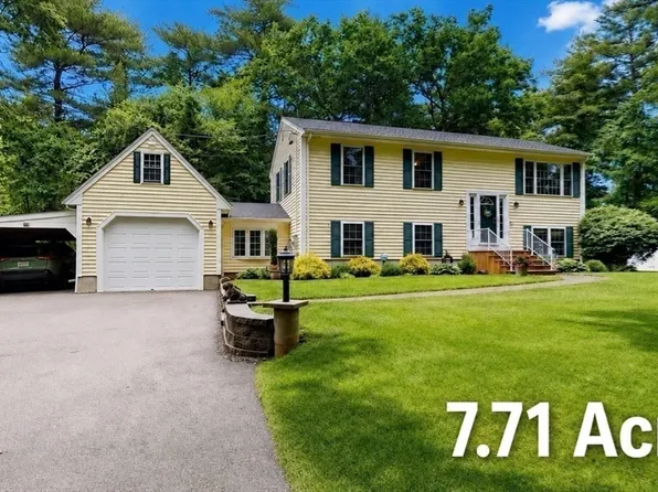 233 Tispaquin St, Middleboro, MA 02346