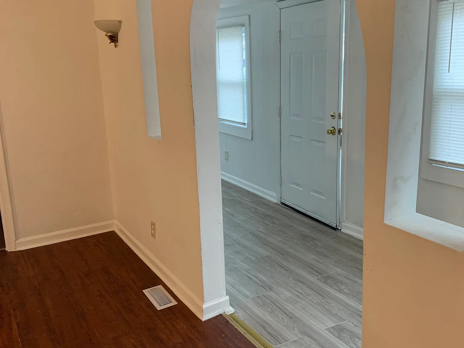 2 bed, 672 sqft, $1,495 — Photo 2