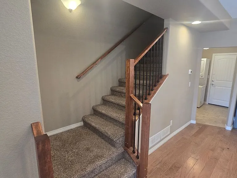 2421 Ridge Top Dr #5 — Photo 17
