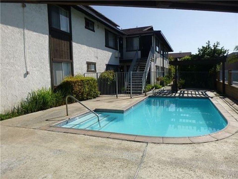 1st image of 12833 Brookhurst Way APT 17