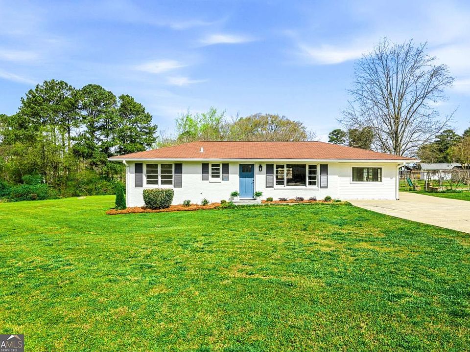 1st image of 2848 Whiteview Dr NW