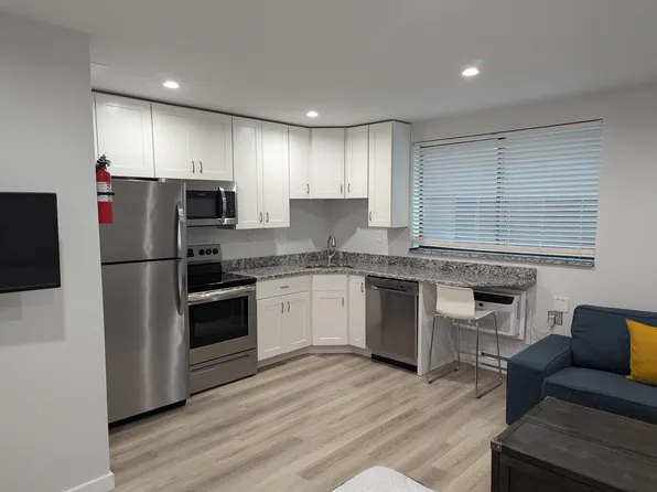 522 E College Ave APT 306, State College, PA 16801