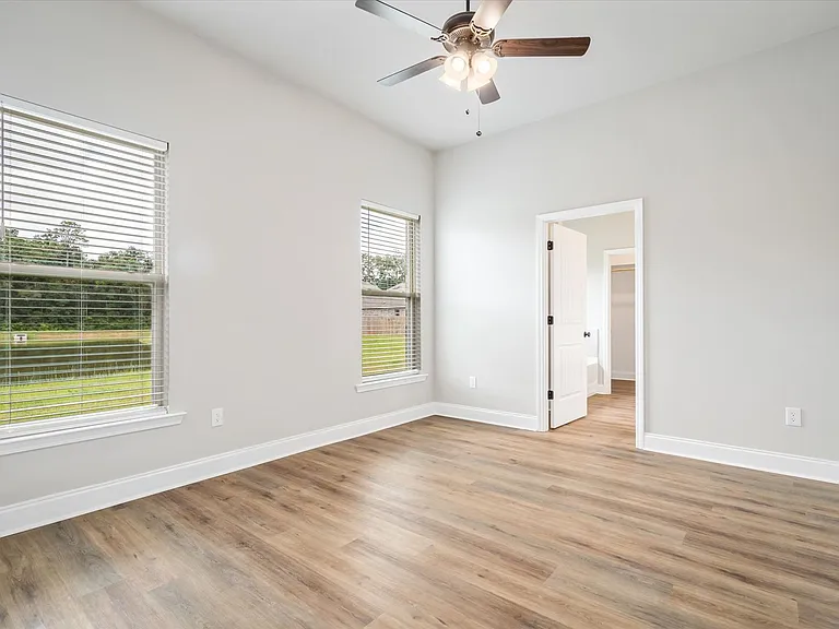 950 Gibson Ct — Photo 14